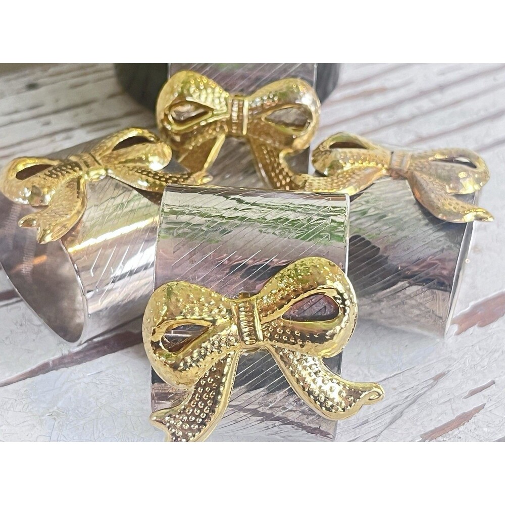 Vintage Oval Shaped Silver Plated Napkin Rings With Gold Bows Set Of 4 / Dining